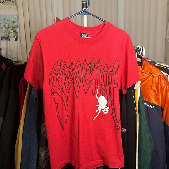 Revenge Spider Tee Red - Picture 1 of 4